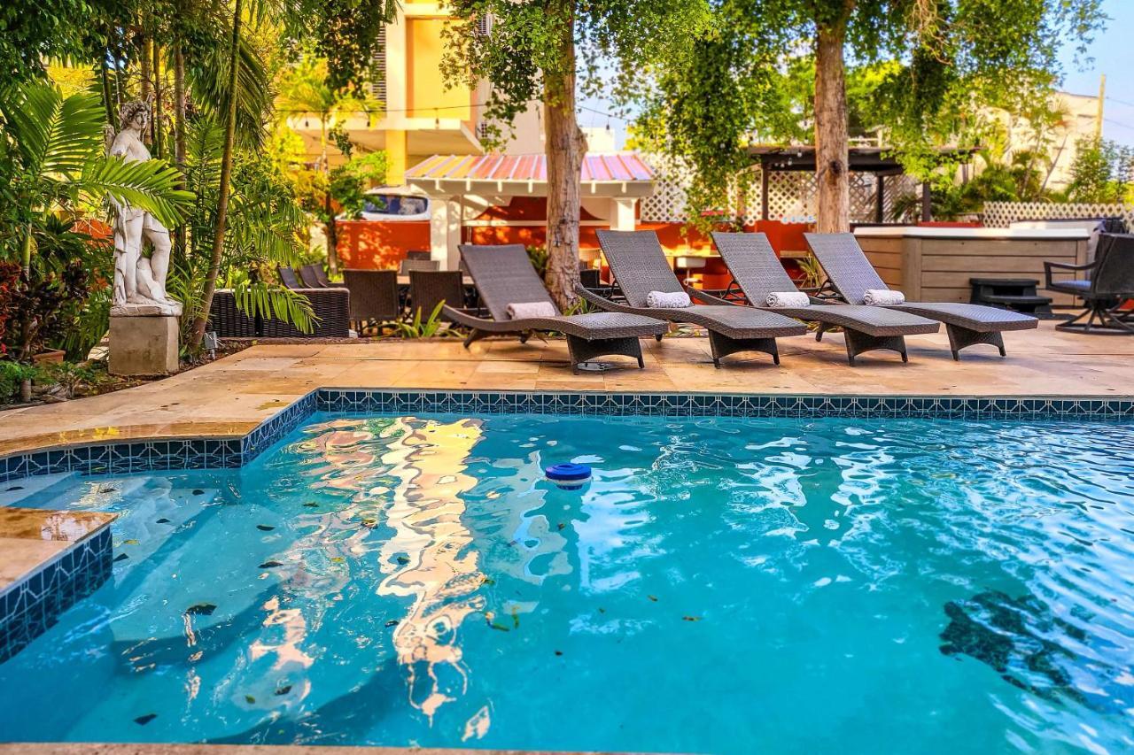 Luxurious San Juan Villa With Pool - Walk To Beach! Exterior photo